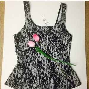 ๐ถExpress - Black lace peplum top